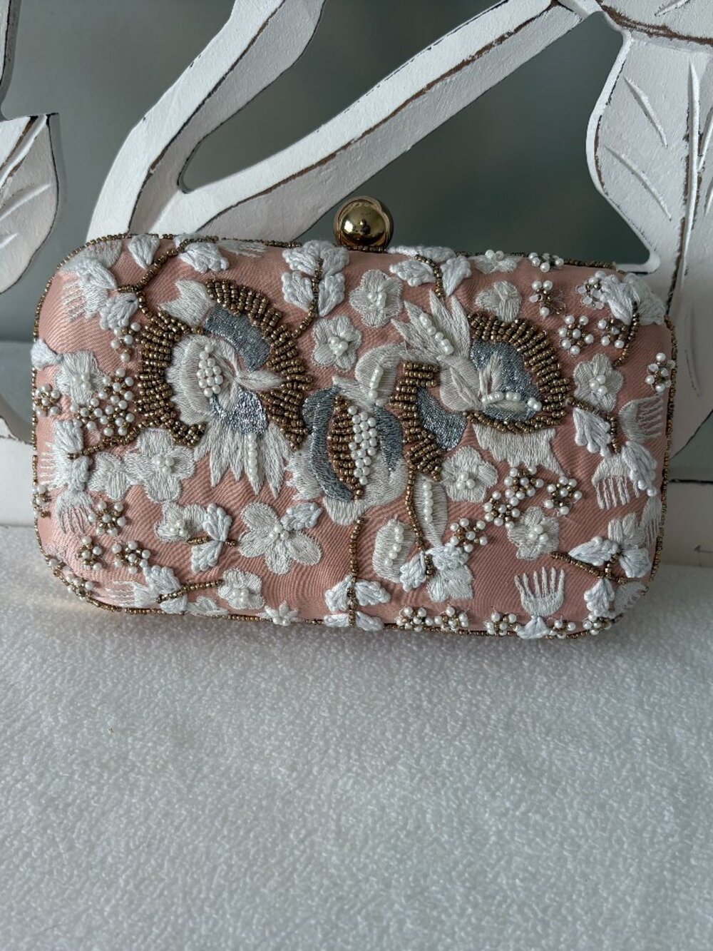 NWT - Jewel Badgley Mischka English Floral Embroidered Clutch/Crossbody
